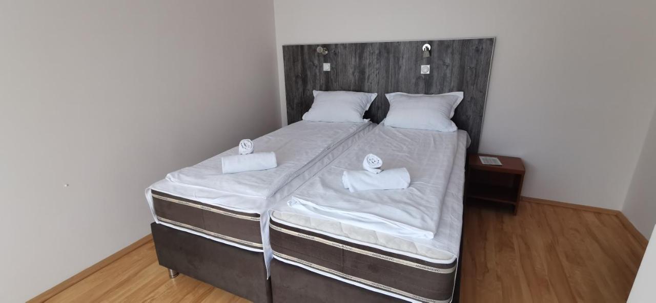 Apartments Milsa Lux Сокобаня Екстер'єр фото
