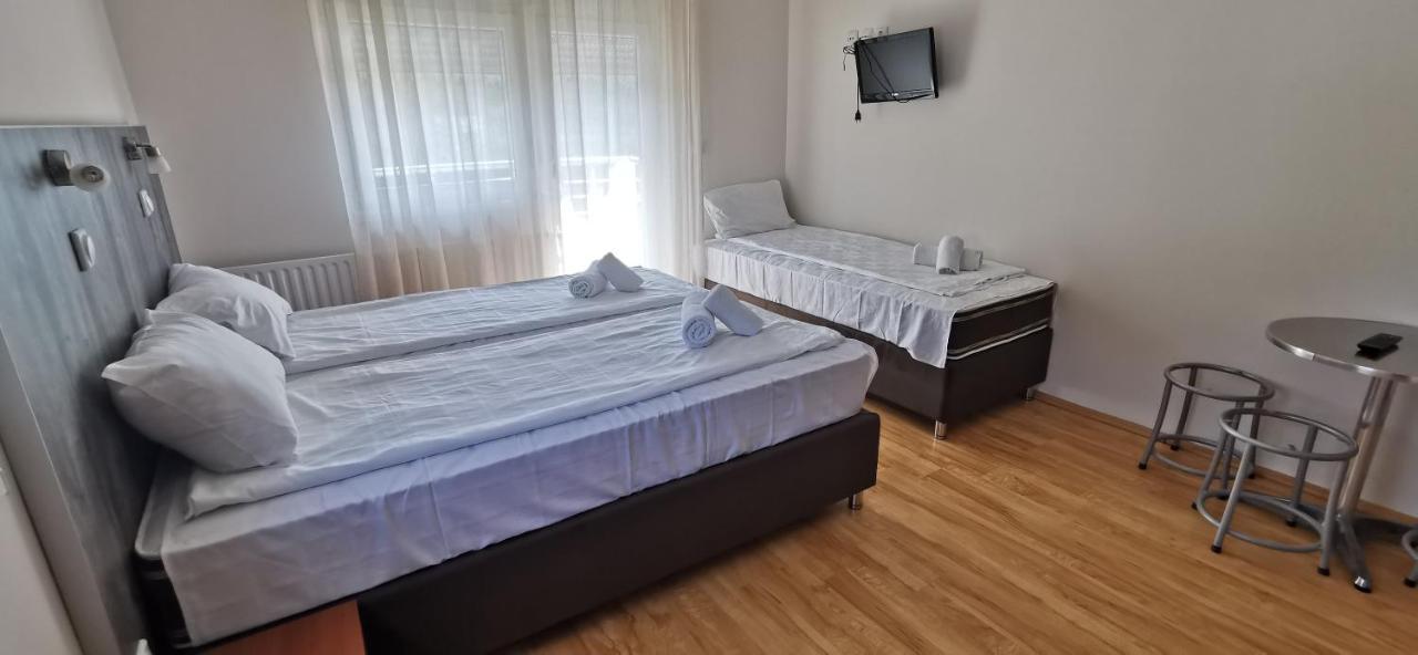 Apartments Milsa Lux Сокобаня Екстер'єр фото