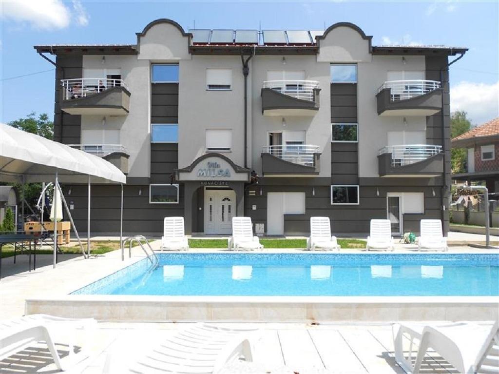 Apartments Milsa Lux Сокобаня Екстер'єр фото