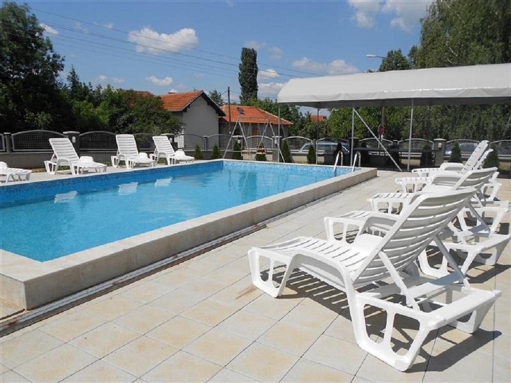 Apartments Milsa Lux Сокобаня Екстер'єр фото